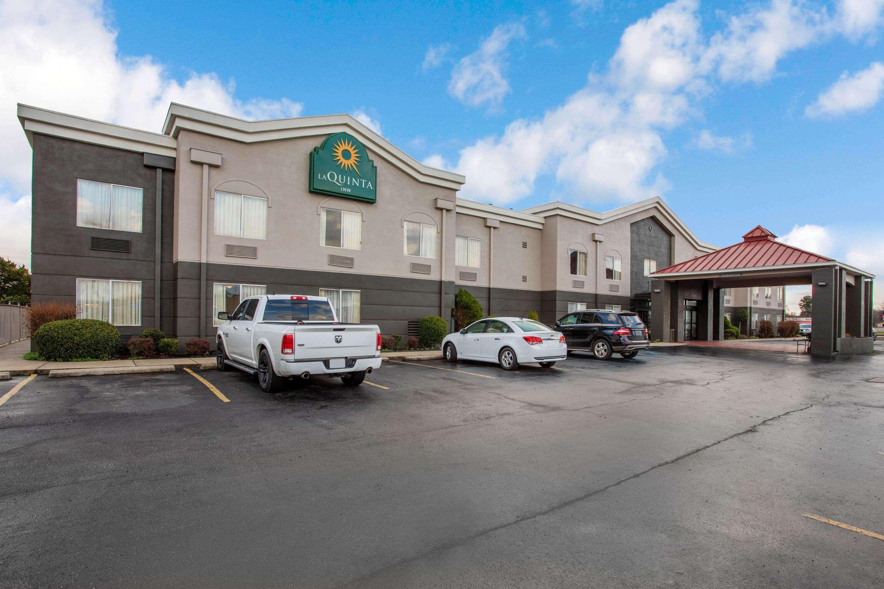 La Quinta Inn By Wyndham Decatur Alabama Exterior photo